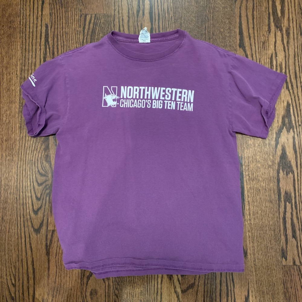 Northwestern tee